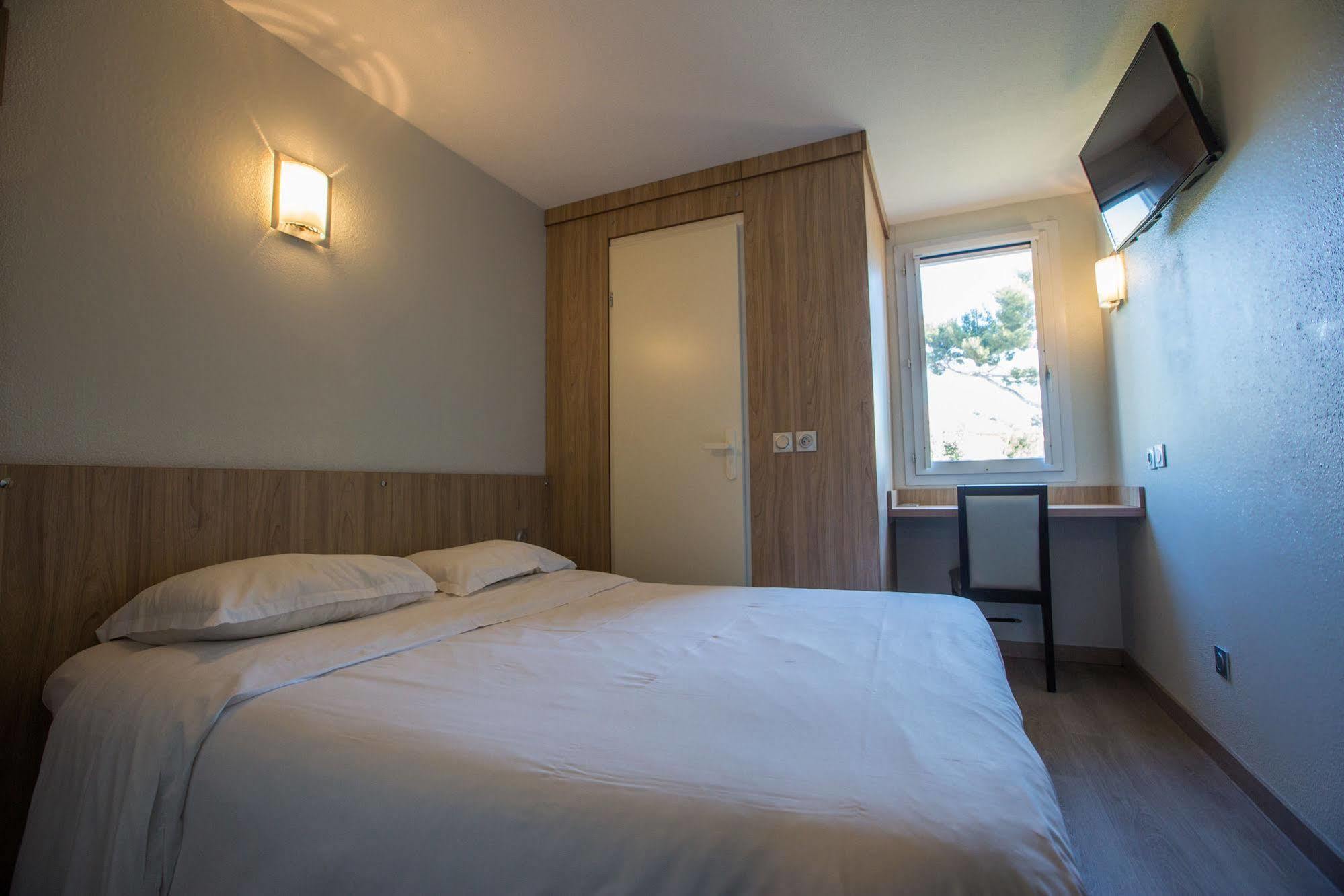 Hotel Parc Azur - Toulon Ollioules Esterno foto