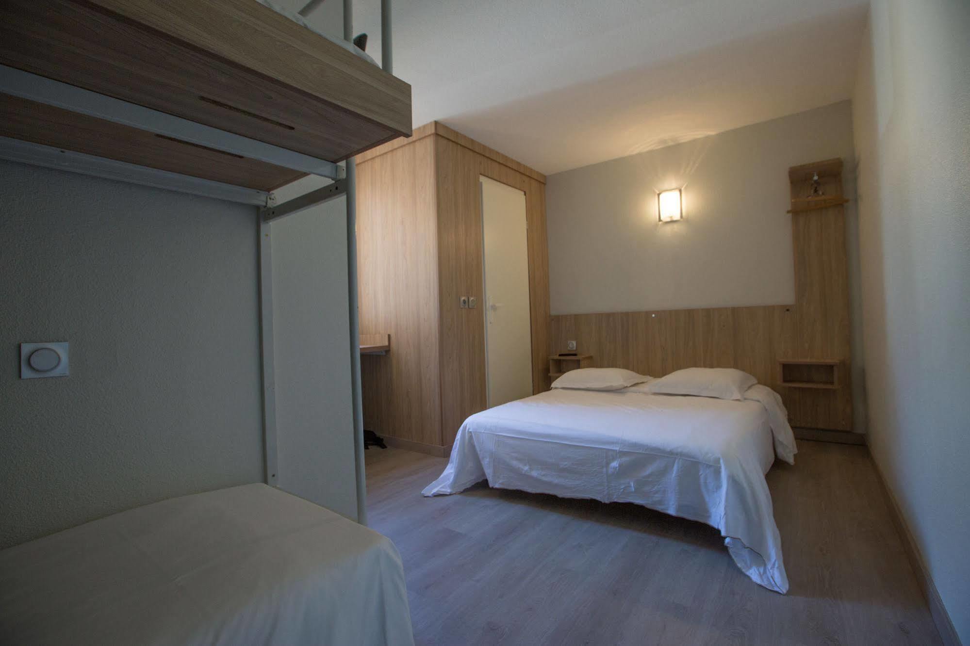 Hotel Parc Azur - Toulon Ollioules Esterno foto